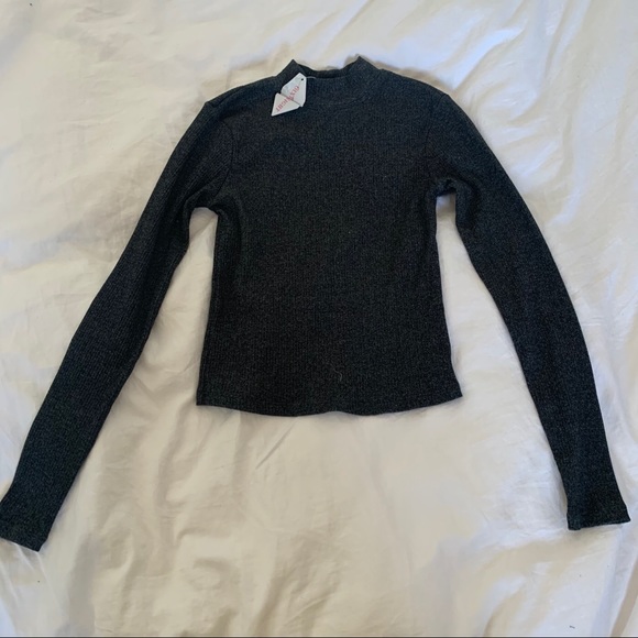 2 for $20 6ixty8ight mock neck ribbed crop top - Picture 1 of 6